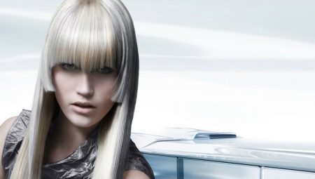 Hairstyles with bangs: fashionable solutions