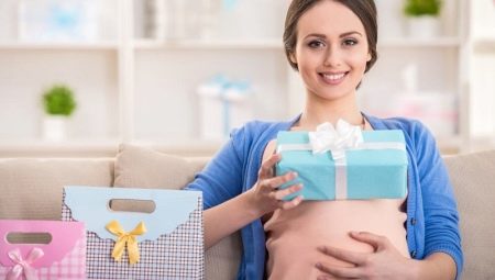 Какво да подаря на бременна приятелка?