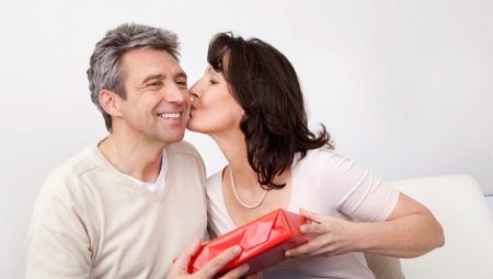 Que donner au mari depuis 50 ans?