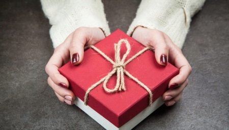 Idei de cadouri de naștere originale pentru soții