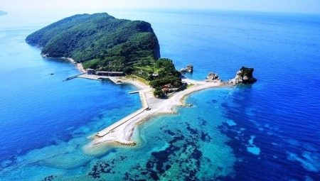 Playas y lugares de ocio en la isla de San Nicolás