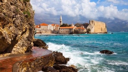 Montenegro pada bulan Mac: cuaca dan tempat terbaik untuk berehat