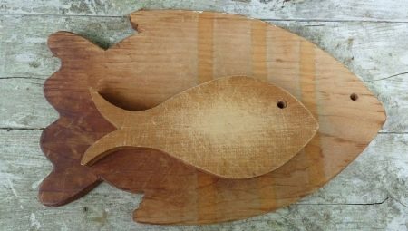 Boards for cleaning fish: description, selection and care