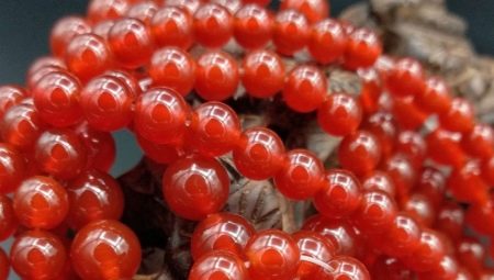 Röd agat: beskrivning och omfattning