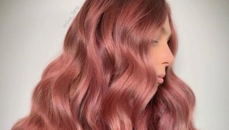 Цвят на косата розово злато: нюанси и нюанси на боядисване
