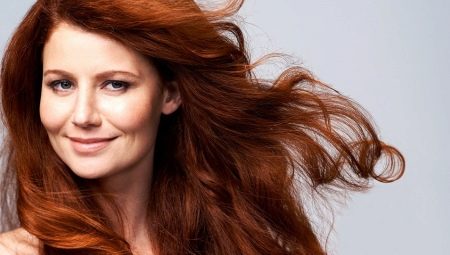Auburn-rød hårfarge: hvem er det og hvordan oppnå det?