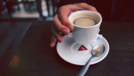 Krus til kaffe: typer, mærker, valg og pleje