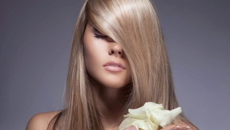 Varm blond: en række nuancer og farvet hårfarve