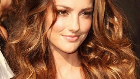 Golden-brown hair color: who is suitable and how to choose a paint?