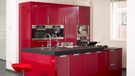 Burgundy cuisines: color combinations and design options