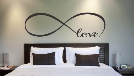 Design della parete nella camera da letto: opzioni di arredamento e consigli utili