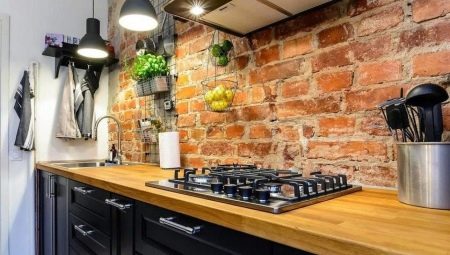 Șorț din cărămidă pentru o bucătărie: design, materiale și sfaturi de selecție