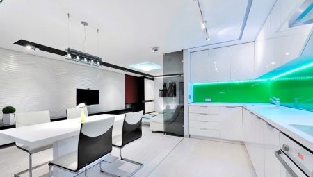Idei pentru bucătărie de design interior într-o casă privată