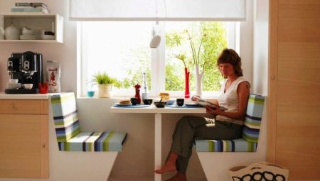 Stol uz prozor u kuhinji: značajke i mogućnosti dizajna