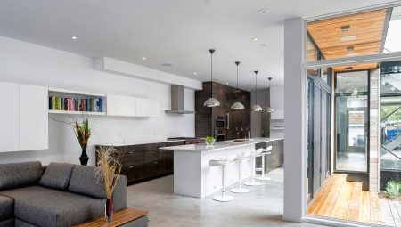 A konyha-nappali tervezési lehetőségei 40 négyzetméter. m