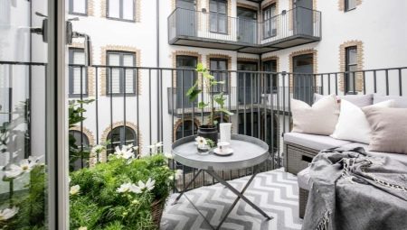 Balkon in Scandinavische stijl: ideeën voor decoratie, aanbevelingen voor arrangement