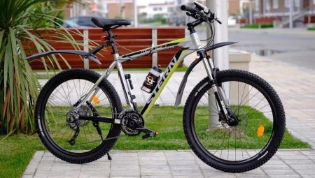 Bicicletas de montanha Stern: tipos, vantagens e desvantagens