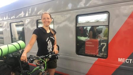 Làm thế nào để vận chuyển một chiếc xe đạp trong một chuyến tàu?