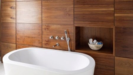 Dřevěné dlaždice v koupelně: odrůdy a tipy pro výběr