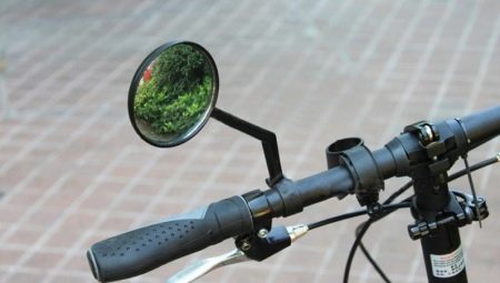 Speglar för en cykel: vad är, hur man väljer och sätter?