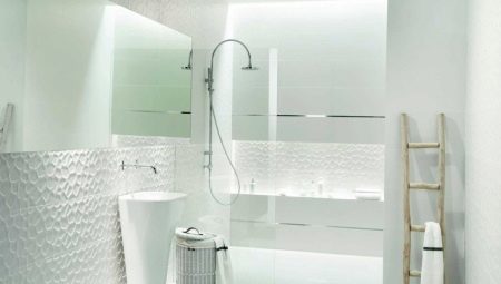 Valkoinen kylpyhuone: hyvät ja huonot puolet, suunnitteluvaihtoehdot