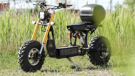 Gazlı scooter: özellikler, artıları ve eksileri, kullanım ipuçları
