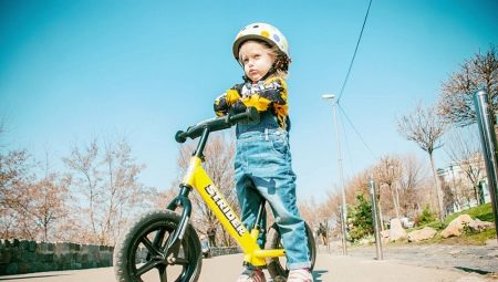 W jakim wieku można korzystać z roweru i jaki jest tego powód?