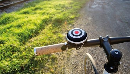 Cyklistický zvonek: typy, výběr, instalace