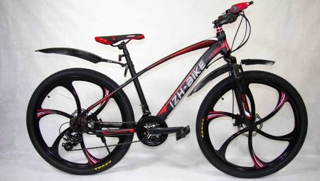 Izh-bikes: a modell részletei és a kiválasztási tippek
