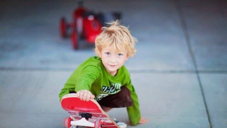 How to choose a skateboard for children from 5 years old?