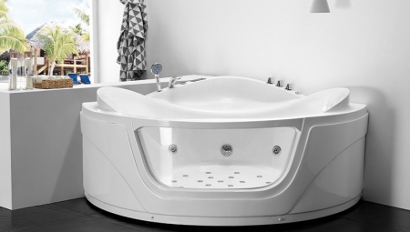 Which bath is better to choose for an apartment?
