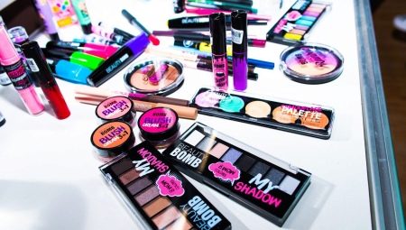 Beauty Bomb козметика: информация за марката и асортимент