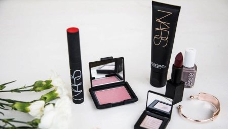 Nars Cosmetics: características y mejores productos.