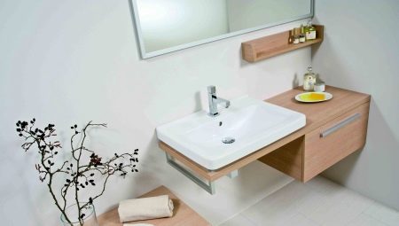 כיור תלוי בחדר האמבטיה: סוגים וכללי התקנה