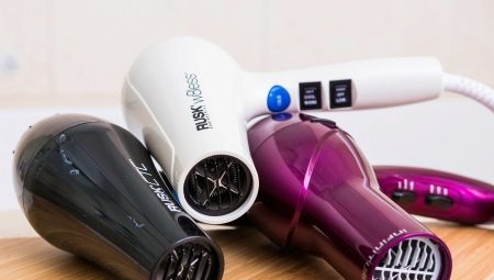 Saç kurutma makineleri: tip ve özelliklerden derecelendirme ve seçime