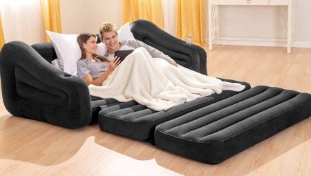 Com triar un sofà llit inflable?