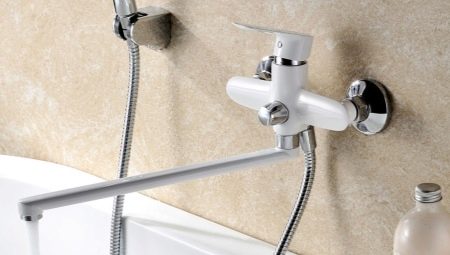 Funktioner och urval av kran med svängbar pip för badrummet