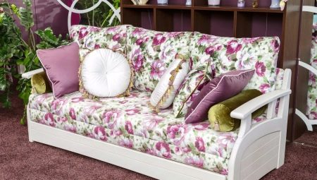 Sklopivi sofe: karakteristike i sorte