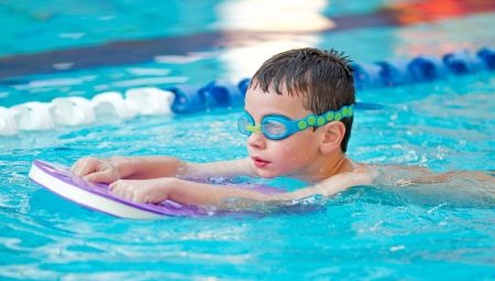 What does a child need in the pool?