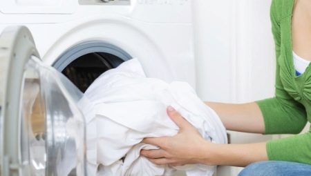 Kaip plauti užuolaidas skalbimo mašinoje?