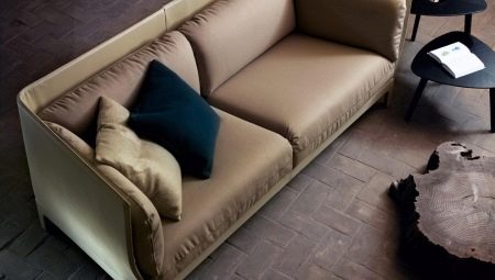 Almohadas para un sofá: ¿qué son y cómo elegir?