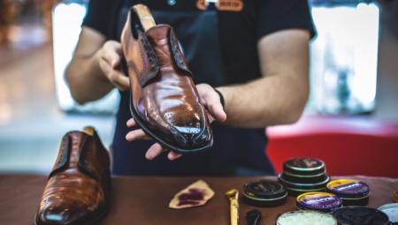 Làm thế nào để tự làm một chiếc giày tráng men?