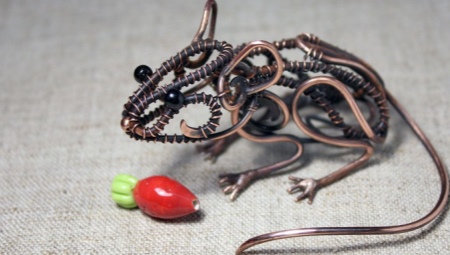 What can be made crafts from copper wire?