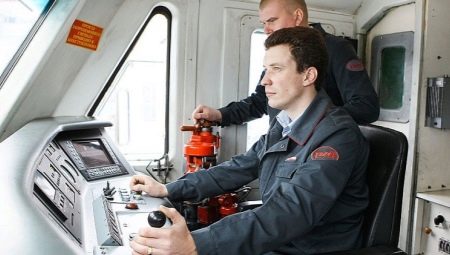 Features of the profession locomotive driver