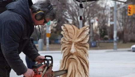 All About Chainsaw Wood Carving