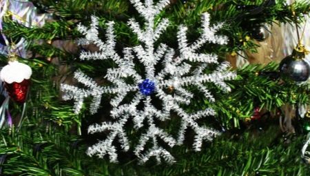 How to make beautiful snowflakes from wire?