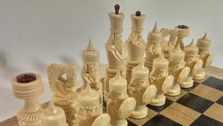 All about wood carved chess