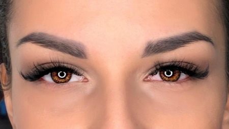 ผลของการต่อขนตา Kylie Jenner