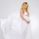 كيفية اختيار فستان الزفاف للعرائس الحوامل؟