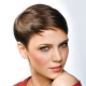الوجه البيضاوي: نختار تسريحات الشعر والاكسسوارات ونطبق مستحضرات التجميل الزخرفية
